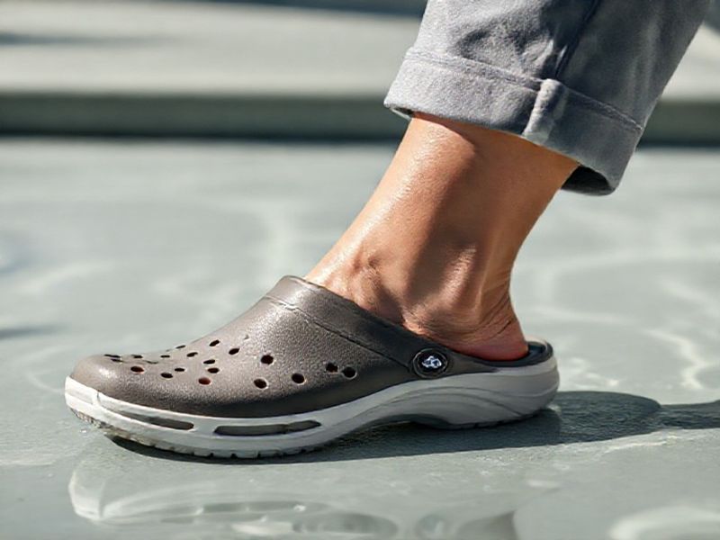 Sandal Crocs LiteRide Clog Kw Super